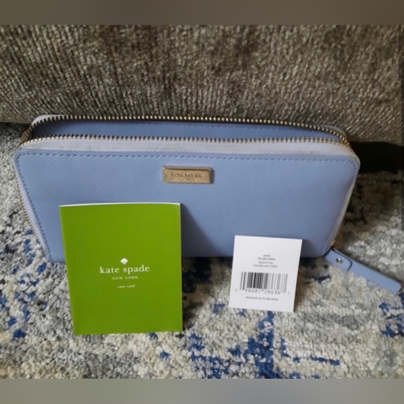 KATE SPADE NEW YORK
Chain-Link Saffiano Crossbody Bag - Picture 5 of 7